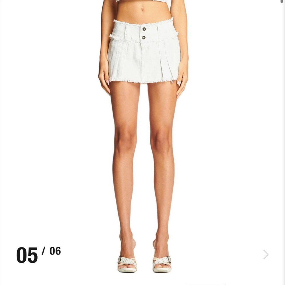 I am gia Skylar skirt
